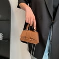 thumbnail image 4 of Mini bolso de personalidad, bolso cruzado de moda con forma de lápiz labial, monedero de verano para padres e hijos, bolso de viaje, 4 of 6