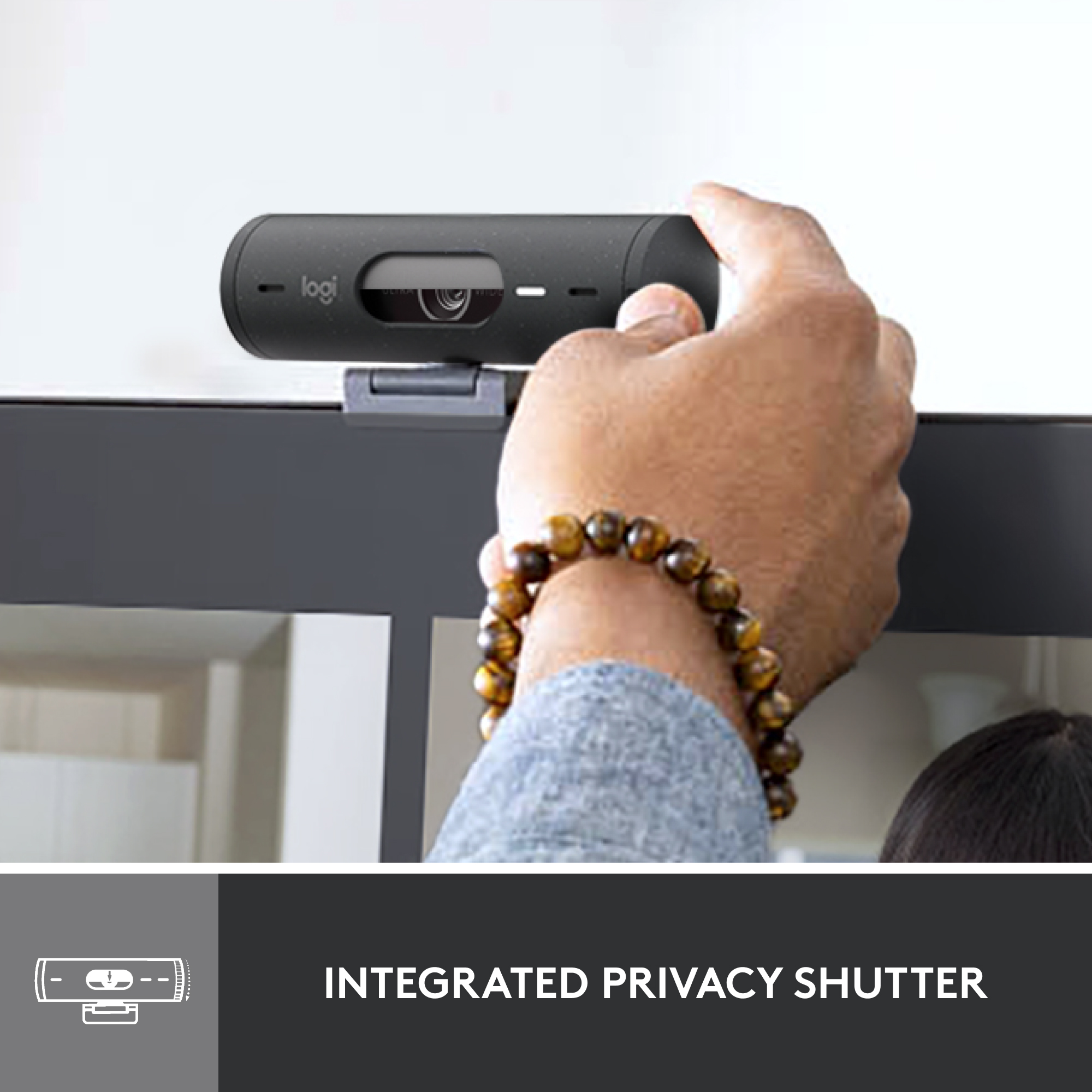 Logitech Brio 500 Full HD Webcam with Auto Light Correction photo 5