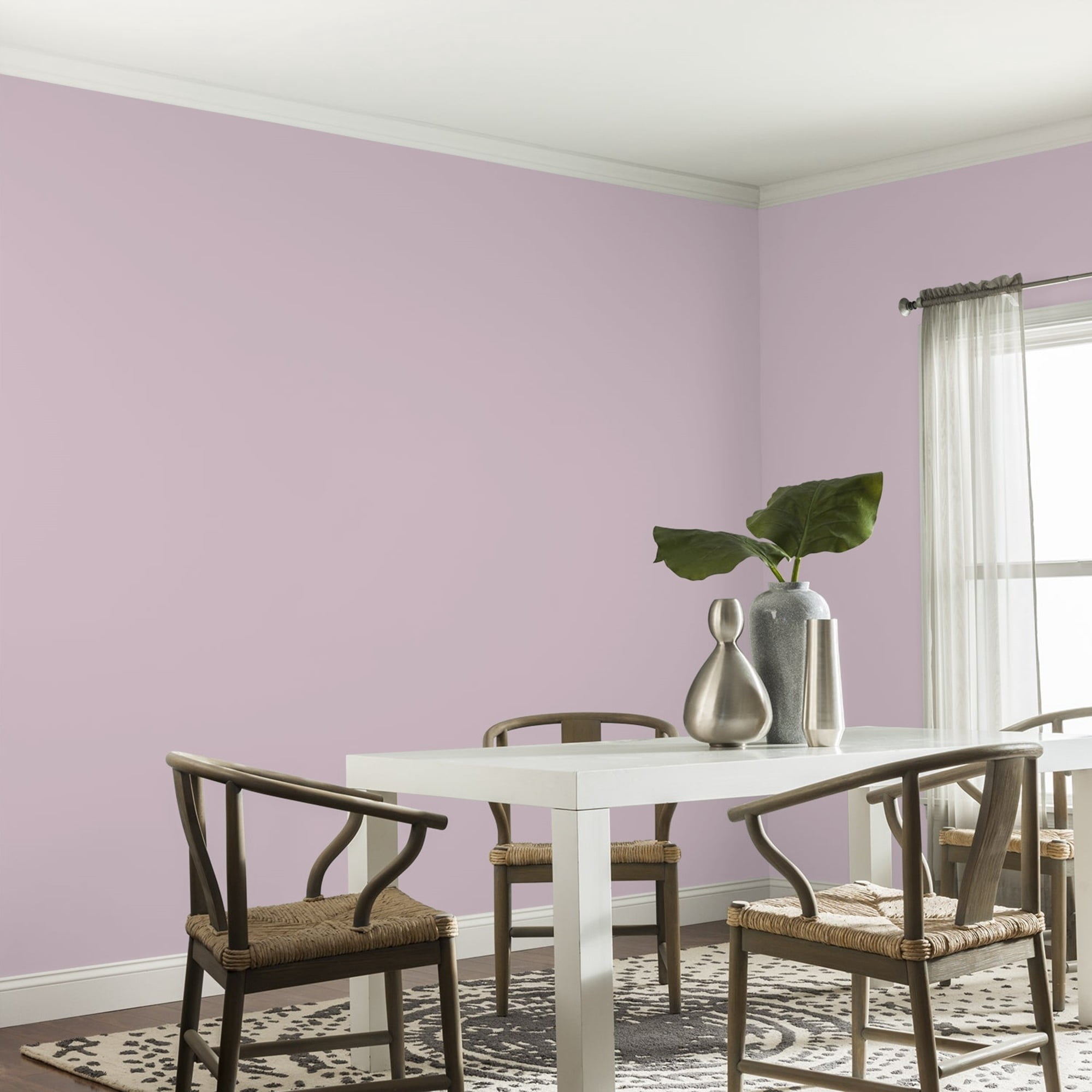 Glidden One Coat High Society / Purple Eggshell Interior Paint with Primer, 1 Gallon