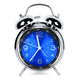 thumbnail image 1 of Reloj Despertador Estilo Doble Campana De Metal Gris Fondo Azul, 1 of 5