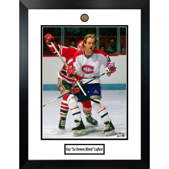 Guy Lafleur Framed Photo with Alumni Coin