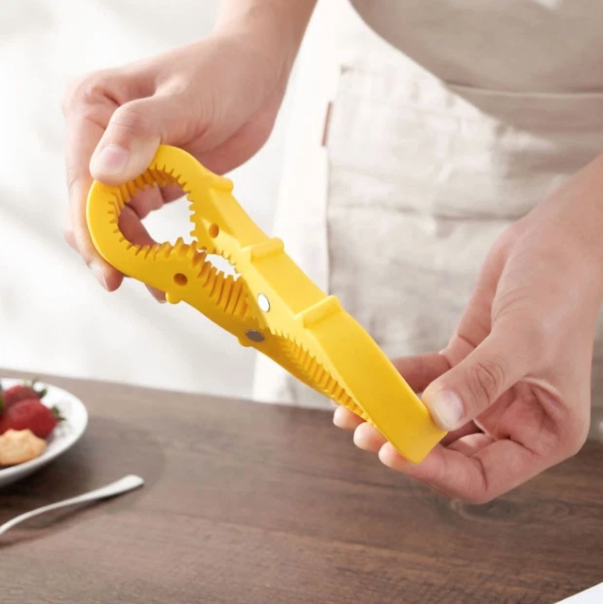 Portable Can Opener Multi Purpose Jar Lids Bottle Cap Grip Rubber Opener Tool