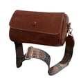 thumbnail image 4 of Bolso de hombro Fernando para mujer bandolera pequeña de piel sintética café, 4 of 8