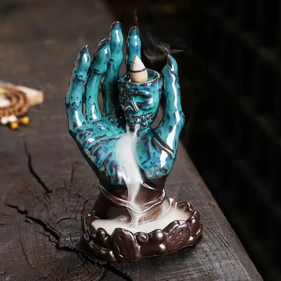 1pc Ceramic Halloween Skull Backflow Incense Burner, Terrifying Ornament Aromatherapy Decor (Without Incense)