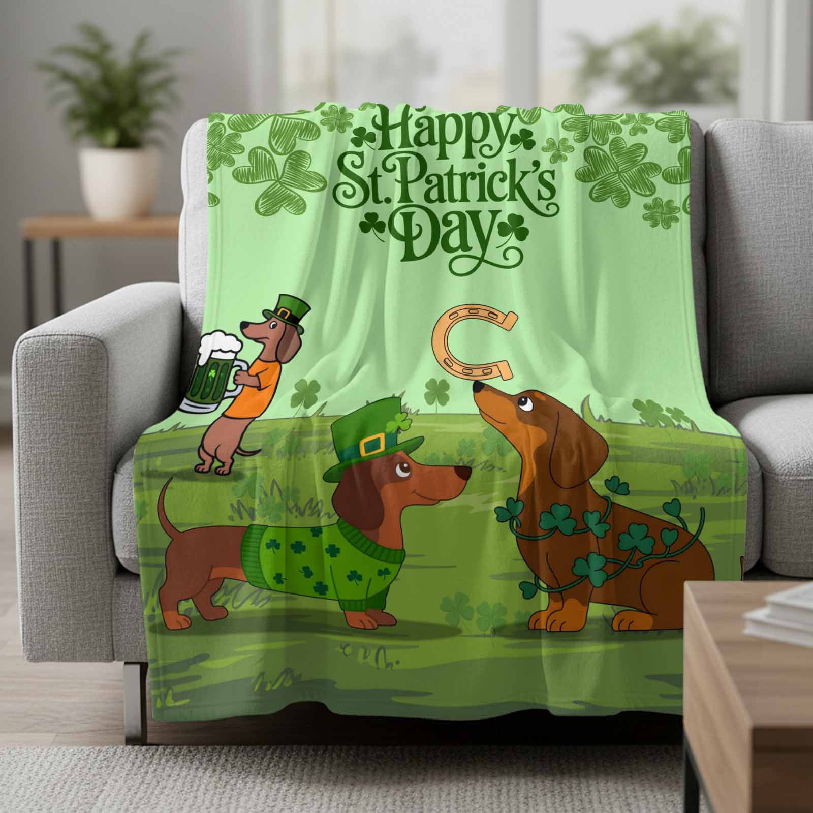 Green St. Patrick's Day Blanket Soft Cozy Warm Throw Blanket for Couch, Plush Fuzzy Flannel Fleece Blankets for Sofa, Green Lucky Clovers Dog Bed Blankets Lightweight Gifts for Women, 32"x48"