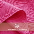 Exclusivo Mezcla Ultrasonic Twin Quilt Set Hot Pink, 2 Piece Lightweight Bedspread Leaf Pattern