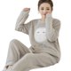 thumbnail image 1 of Conjunto de pijama de franela de Invierno para mujer, Top de manga larga suave con estampado lindo y pantalones, ropa de estar por casa, regalo para Navidad y cumpleaños, 1 of 4