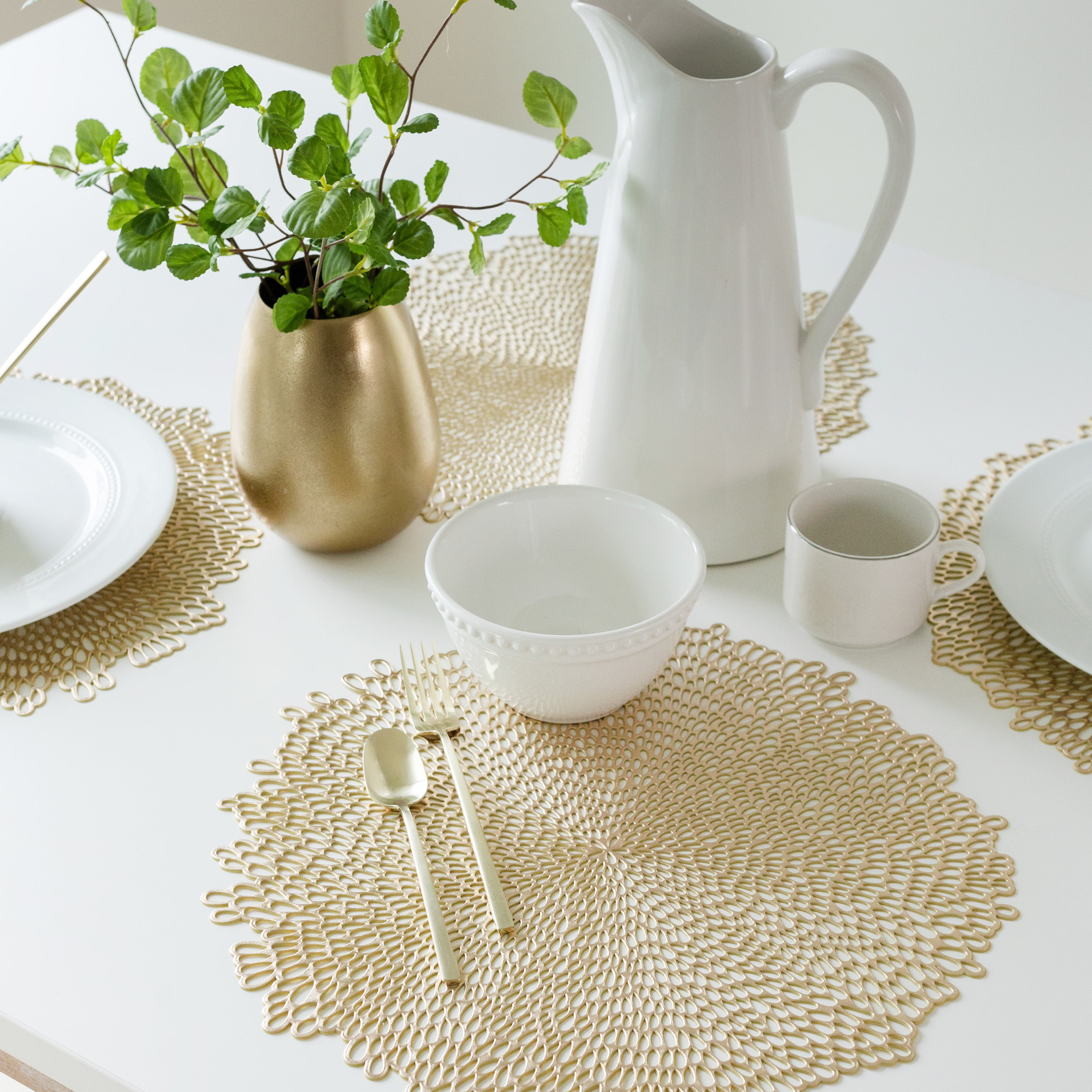 (4 pack) Mainstays Blossom Pressed Vinyl Table Placemat Gold 15.25" x 15.5"