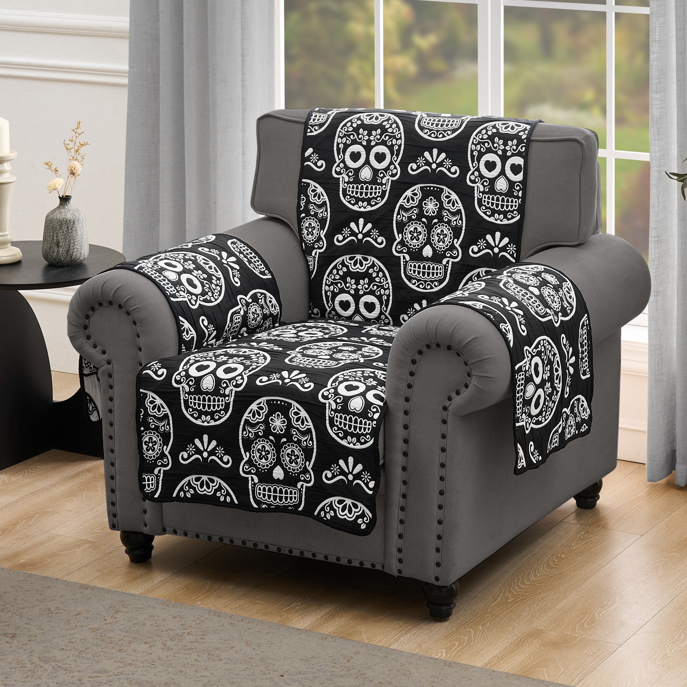Greenland Home Fashions Sugar Skull Jacqard Woven Reversible Slipcover/Furniture Protector, Armchair