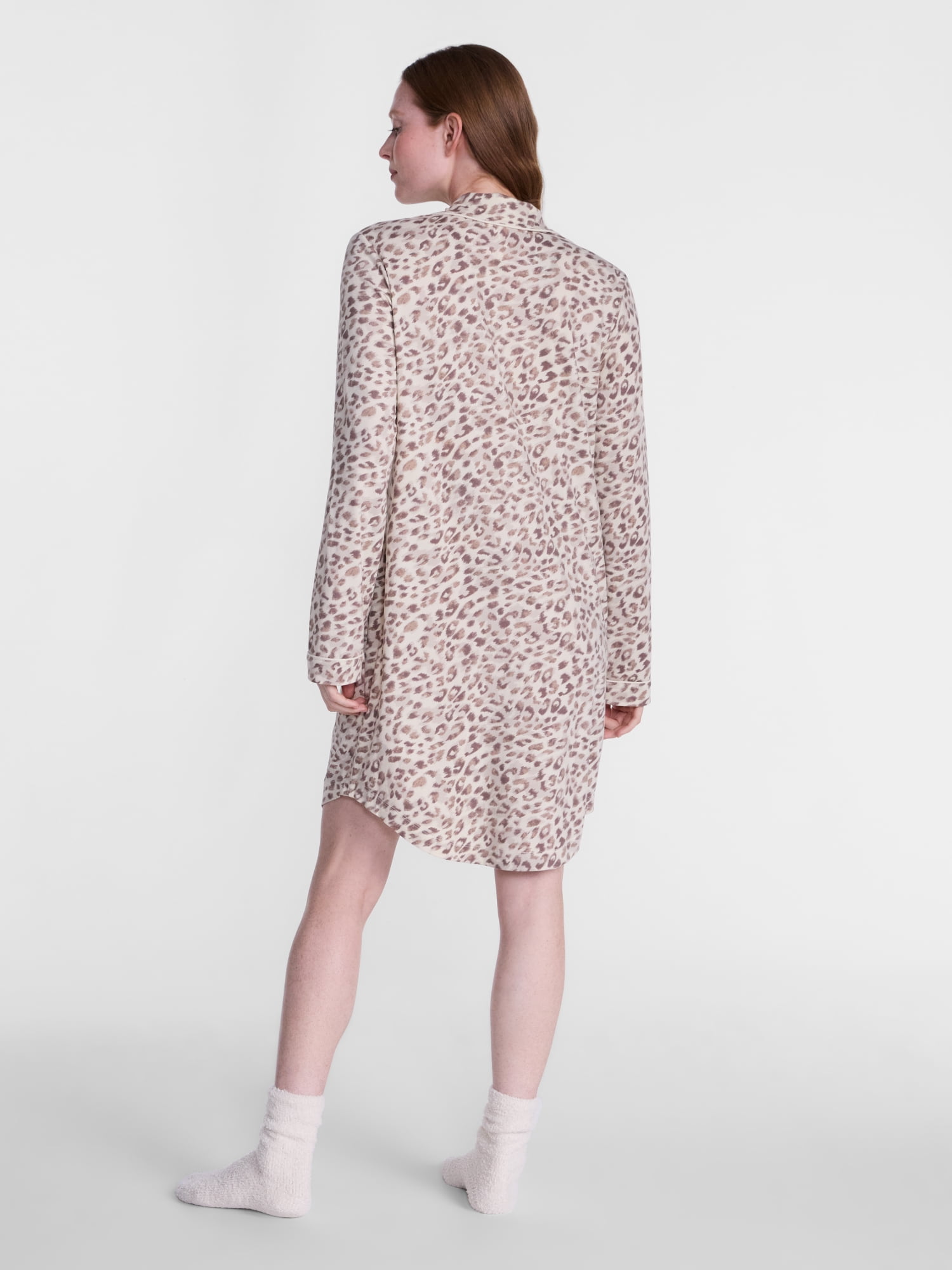 Joyspun Women's Dreamy Soft Collection Notch Collar Sleepshirt with Long Sleeves, Sizes XS-3X