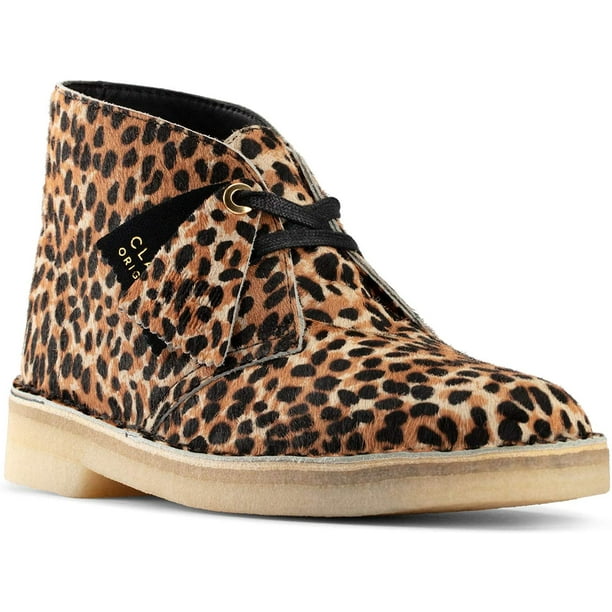 Clarks Desert Boot. Leopard Print