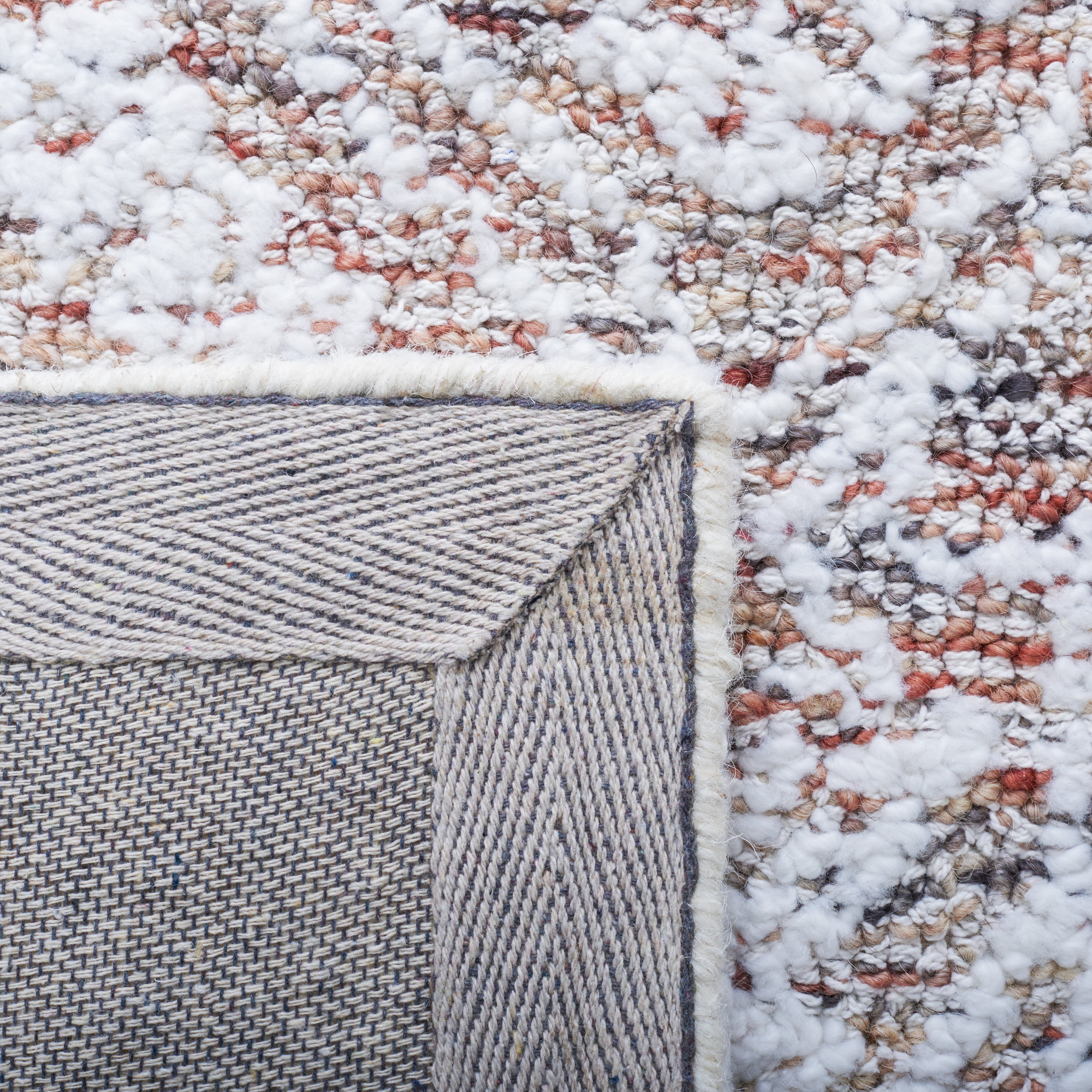SAFAVIEH Metro Lorraine Medallion Area Rug, Ivory/Rust, 3' x 5'