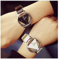 thumbnail image 1 of Royalbelle Montre-Bracelet Mode Concise Triangle Creux Style Amoureux Cadeau Parfait pour Amoureux, 1 of 2