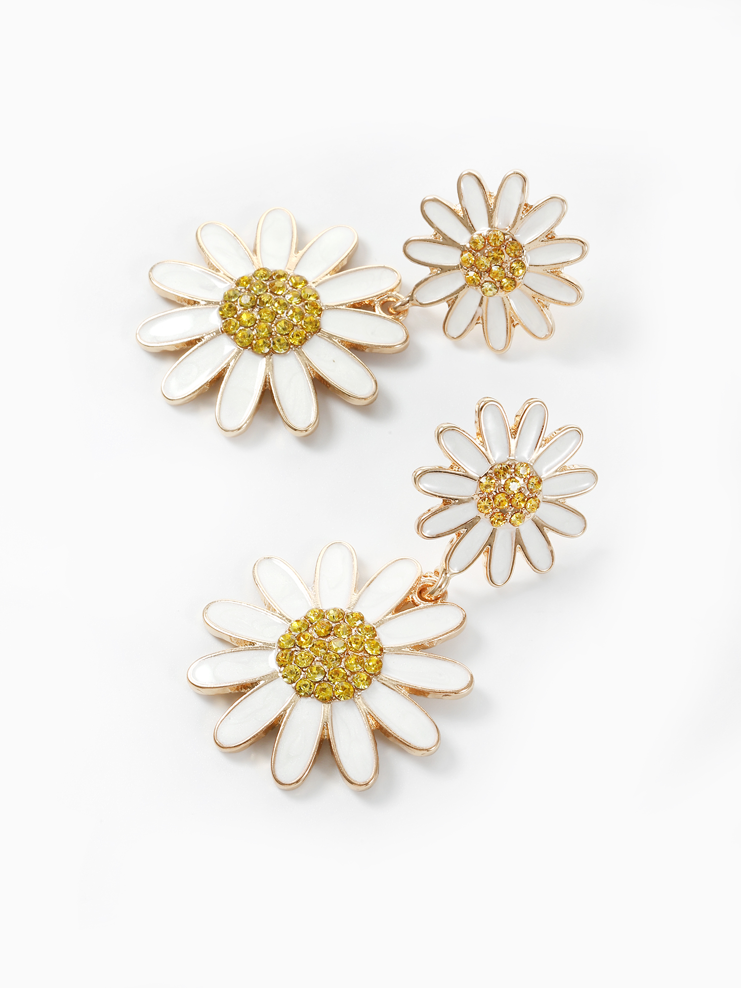 Packed Party Delightful Daisy Earrings