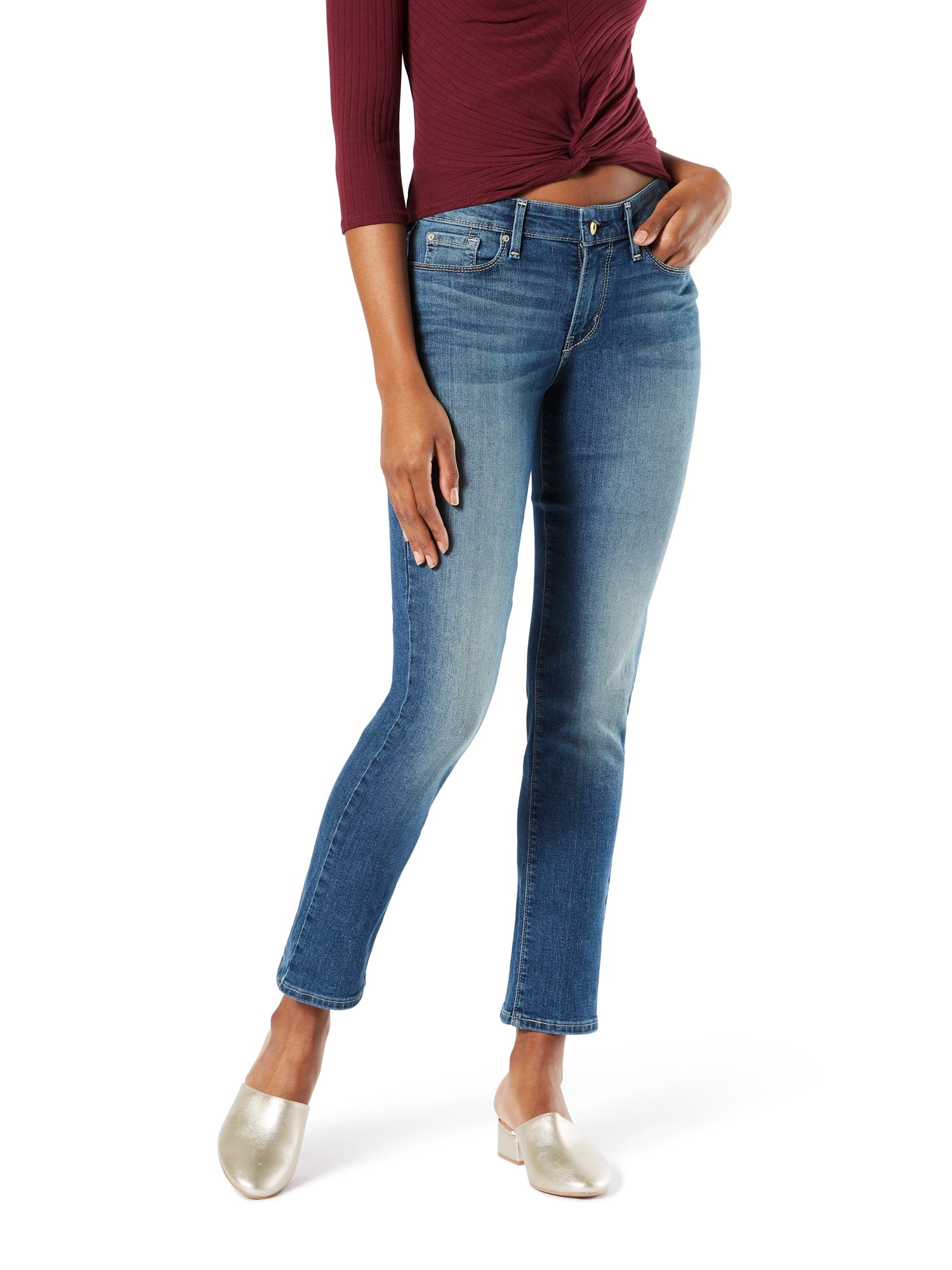 Levi's Women's Jeans "724" High-Rise Straight,Slim Through hip & thigh,Blue 0014
