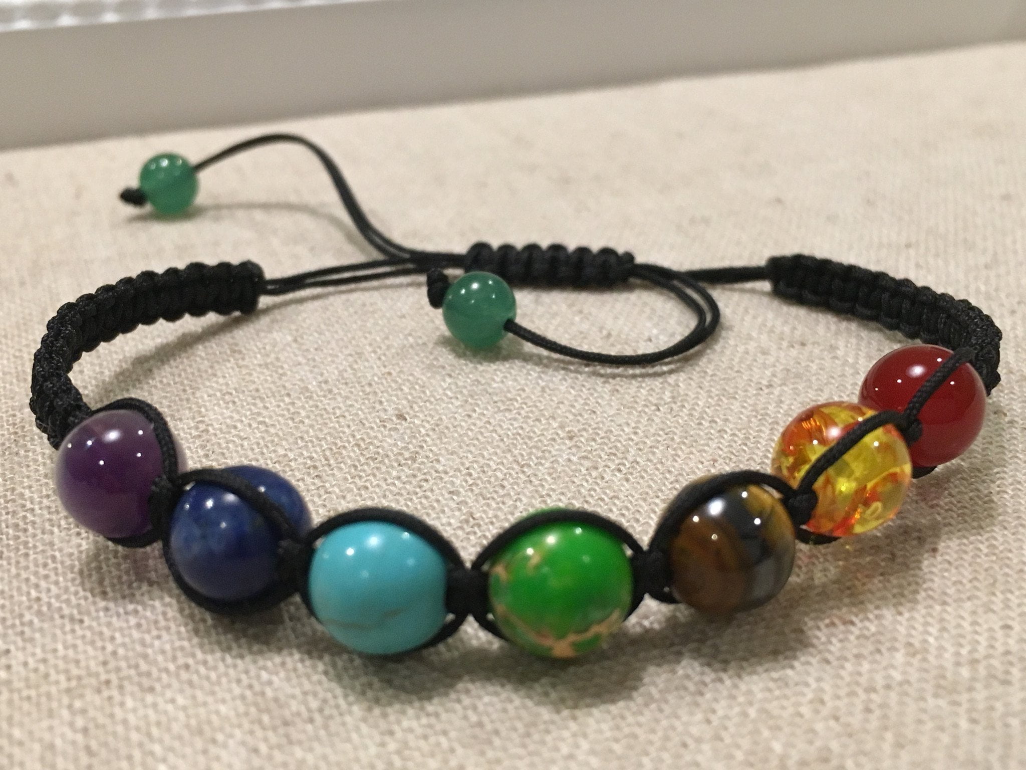 Fifth chakra Throat Chakra Yoga Jewelry wrist mala US Seller Energized chakra bracelet Big 10 mm unisex stretch bracelet w//zinc alloy gold plated spacers Stunning lapis lazuli bracelet