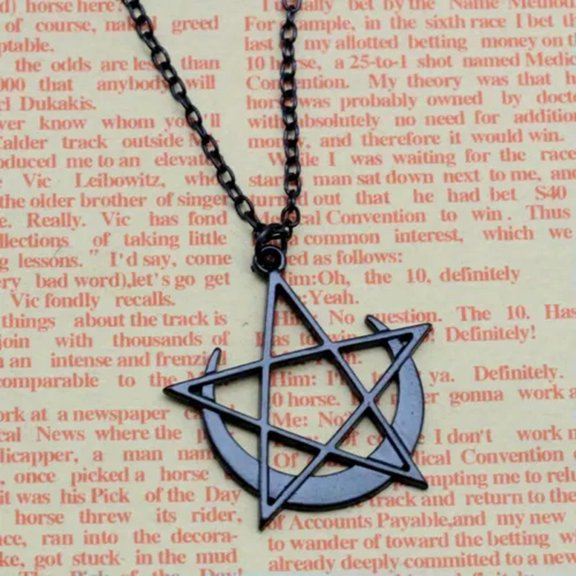 HOOUN Vintage Crescent Moon Pentagram Pendant Necklace Thin Chain Jewelry for Women-1#Black Pentagram Moon
