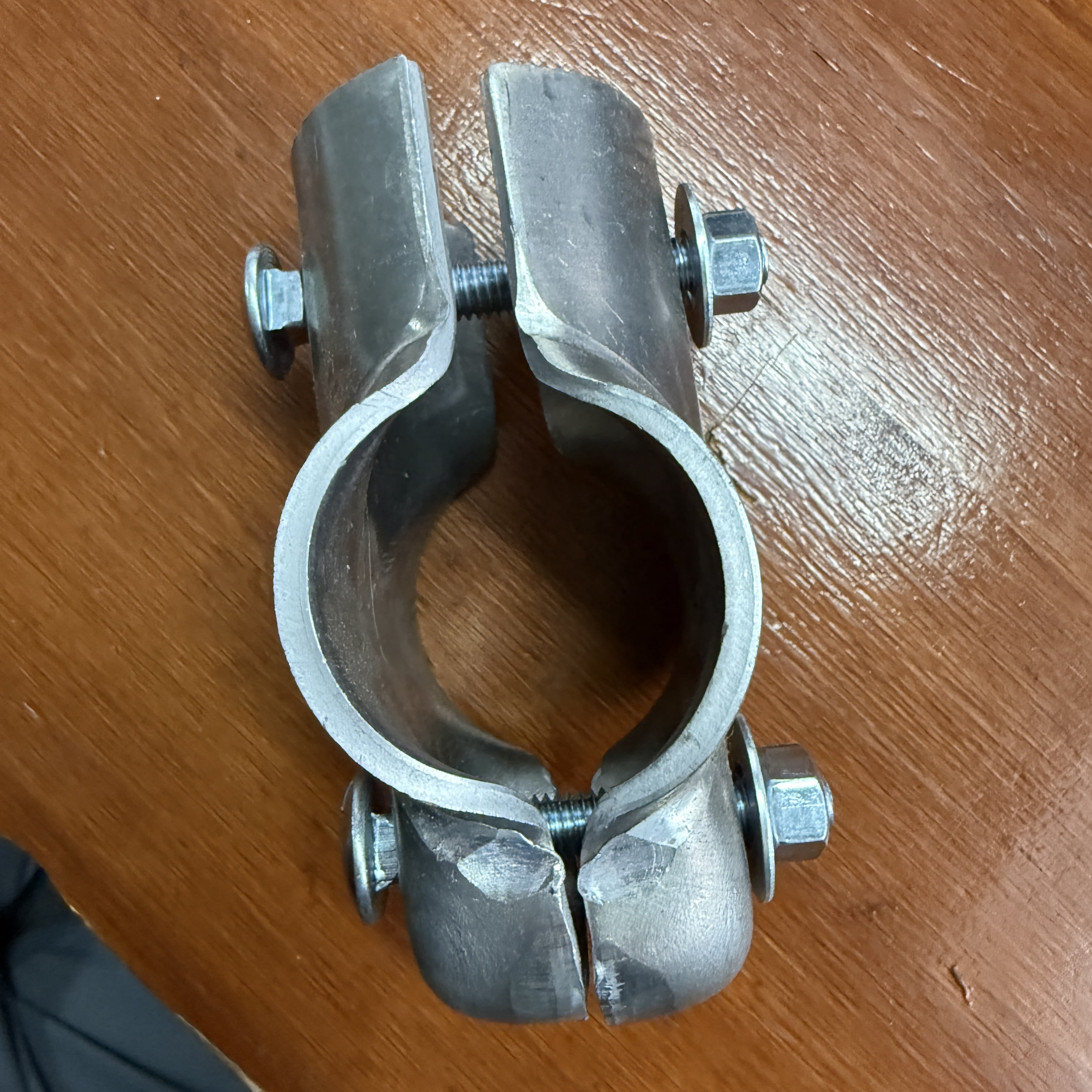 Dock Stamped Crossarm Clamp
