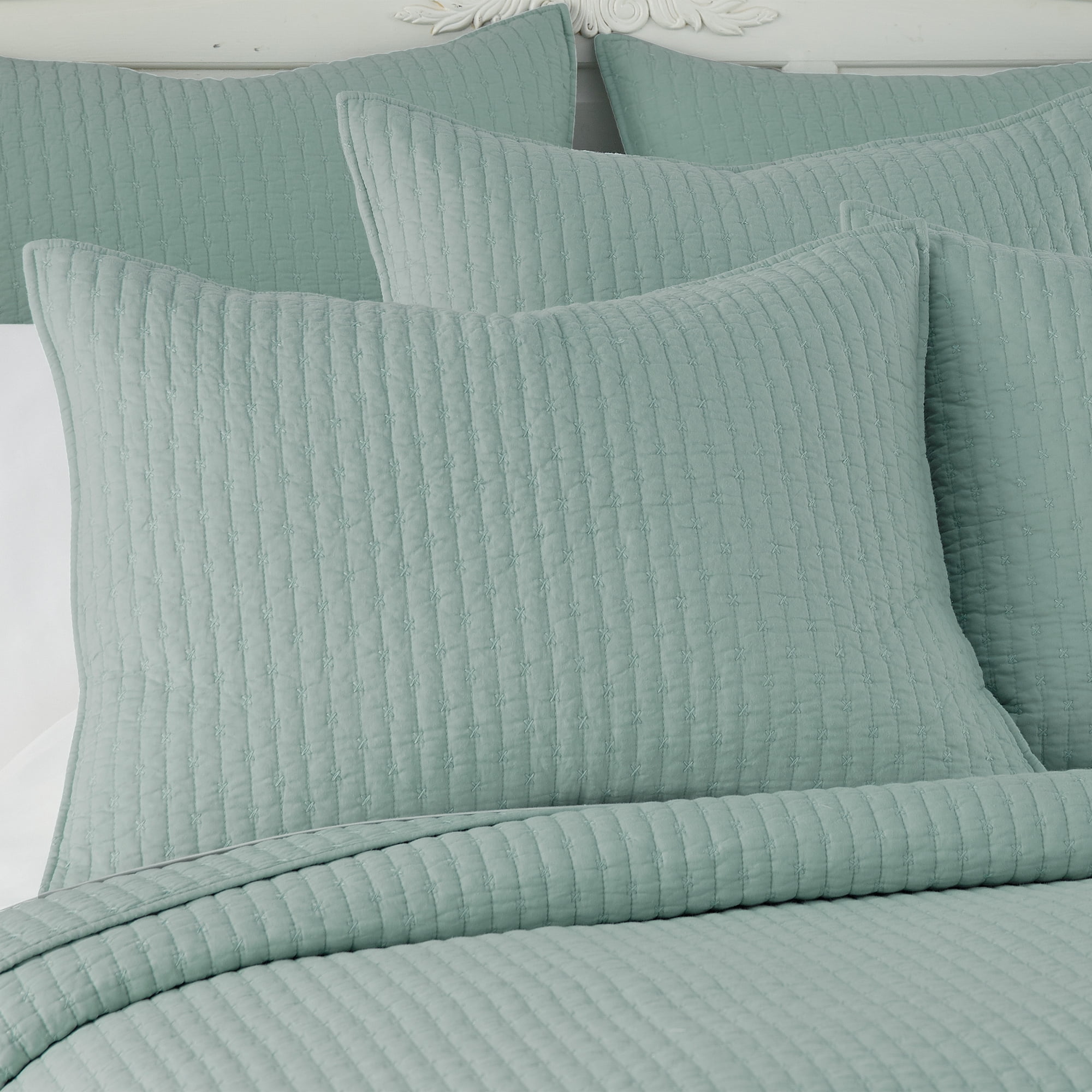 Levtex Home - Cross Stitch Quilt Set - 100% Cotton - Twin Quilt (68x86in.) + 1 Standard Shams (26x20in.) - Blue Haze
