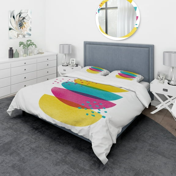 Designart 'Minimal Spots Balance II' Geometric Duvet Cover Set
