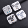 thumbnail image 2 of Auriculares estéreo internos con borde dorado P15 para teléfono móvil, con control por cable y caja de cristal, accesorios para teléfono móvil, 2 of 5