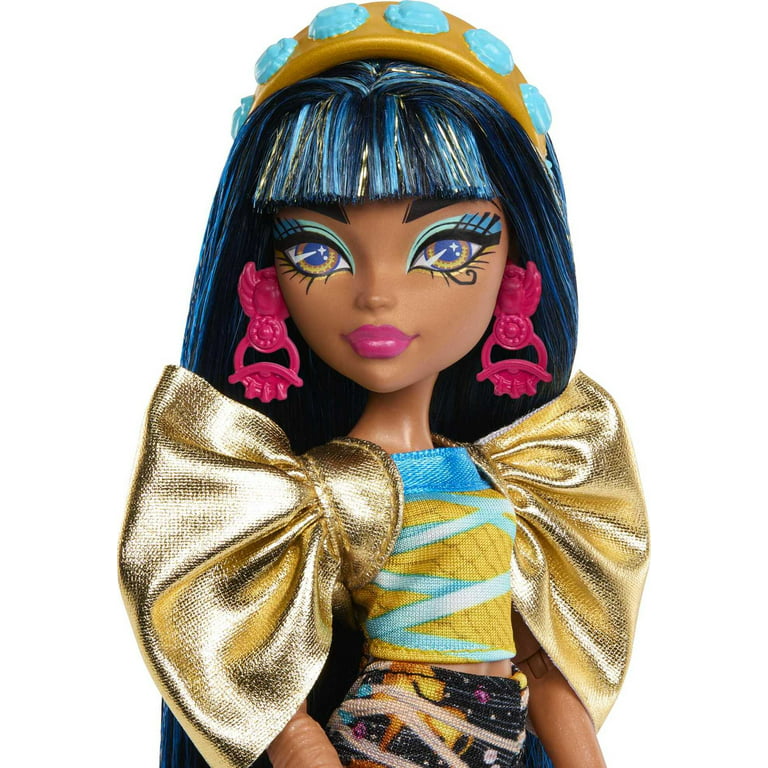 Monster High Skulltimate Secrets Cleo de Nile Doll and Fashion Set with  Dress-Up Locker