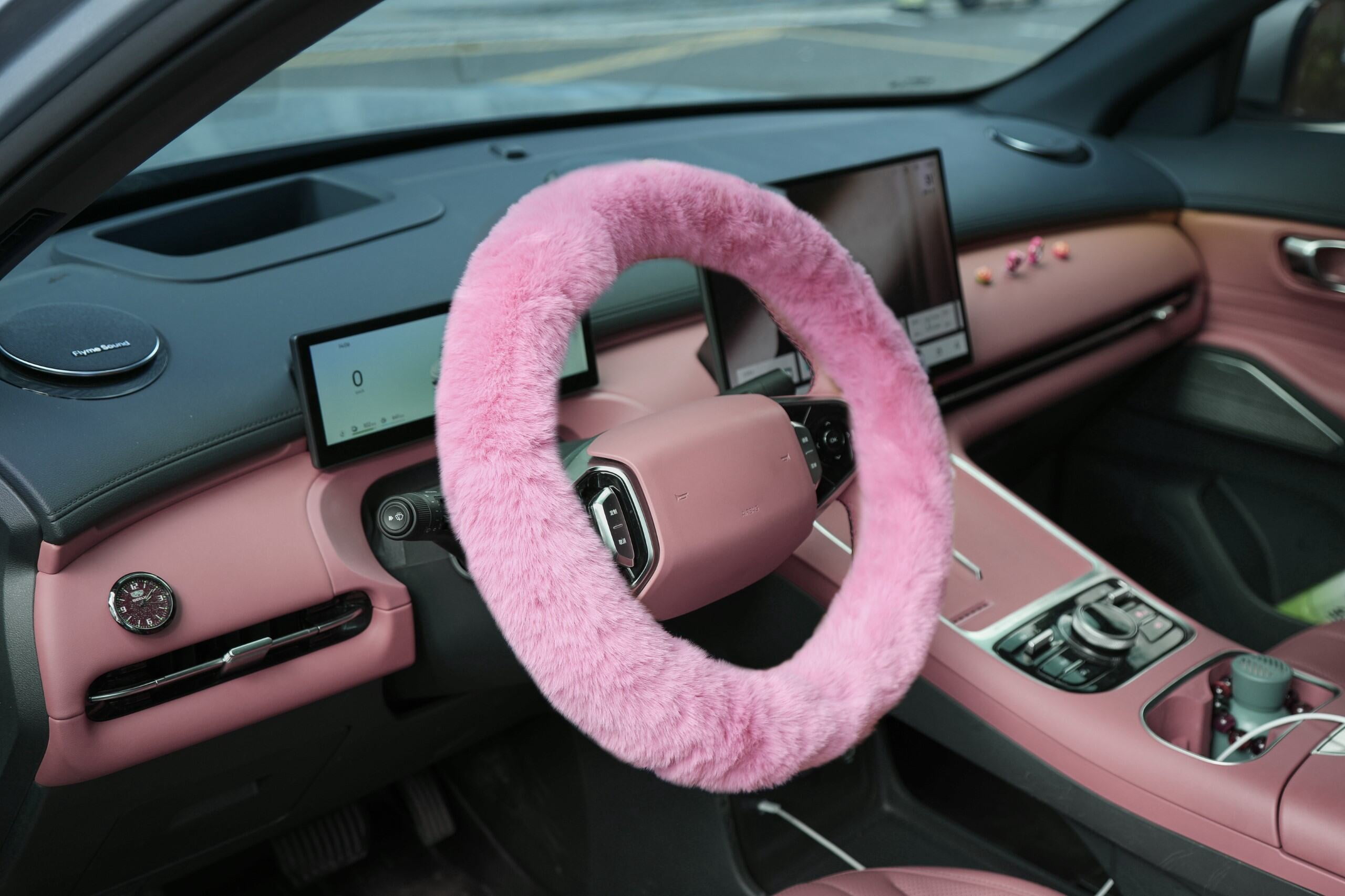 Emerald Universal 14.6"-15.4" Plush Steering Wheel Cover, Soft Faux Fur - Pink