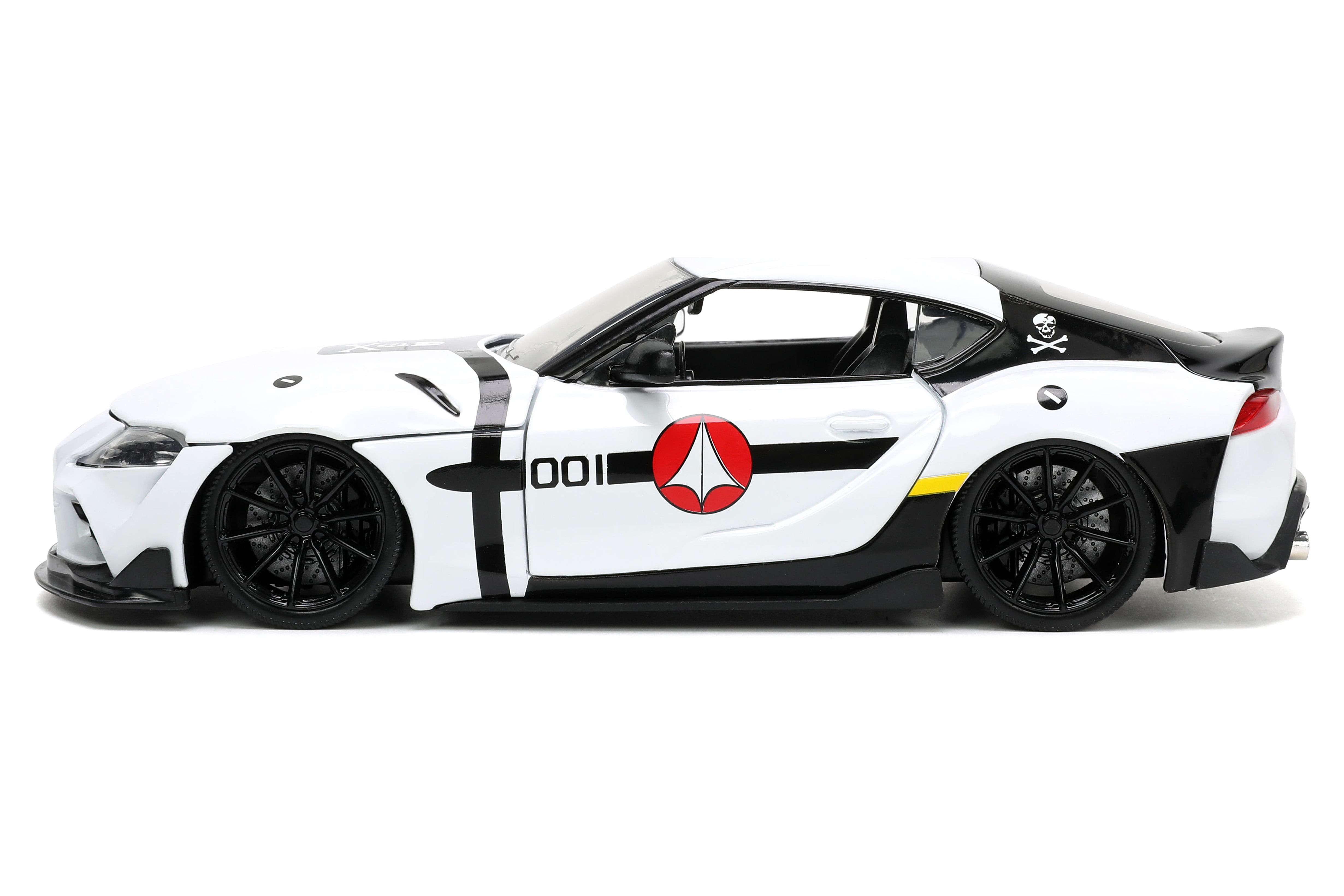 Robotech 2020 Toyota Supra 1:24 Vehicle  Roy Fokker Figure