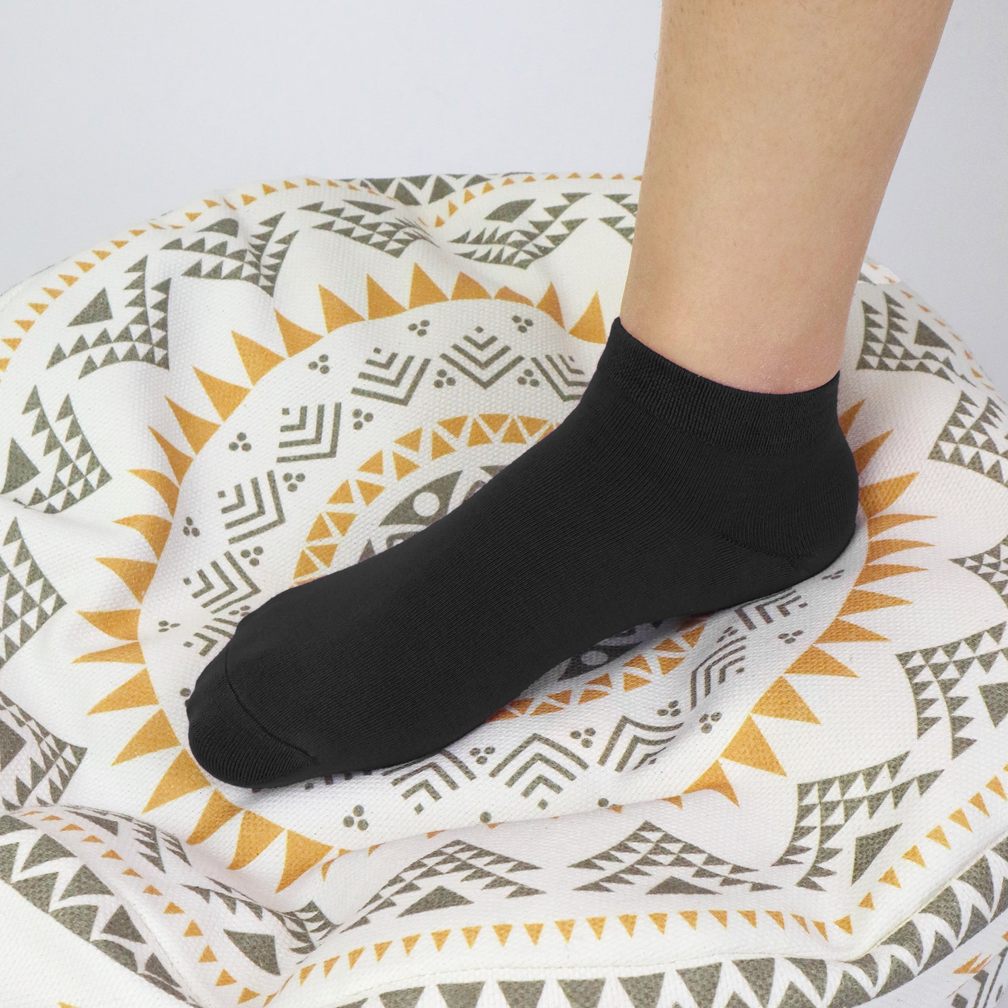 GENTLEAGU Bamboo Viscose Thin Ankle Socks for Women – Soft, Breathable, Anti-Odor – 50 Pairs, Bulk Pack