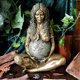 thumbnail image 4 of Estatua de resina de Gaia milenaria de diseño de alta calidad, acabado en bronce, diosa de resina ecológica hecha a mano para la meditación y la tranquilidad, 4 of 5