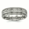 thumbnail image 1 of Bague en Titane Poli Rainurée et Texturée Taille 8, 1 of 6
