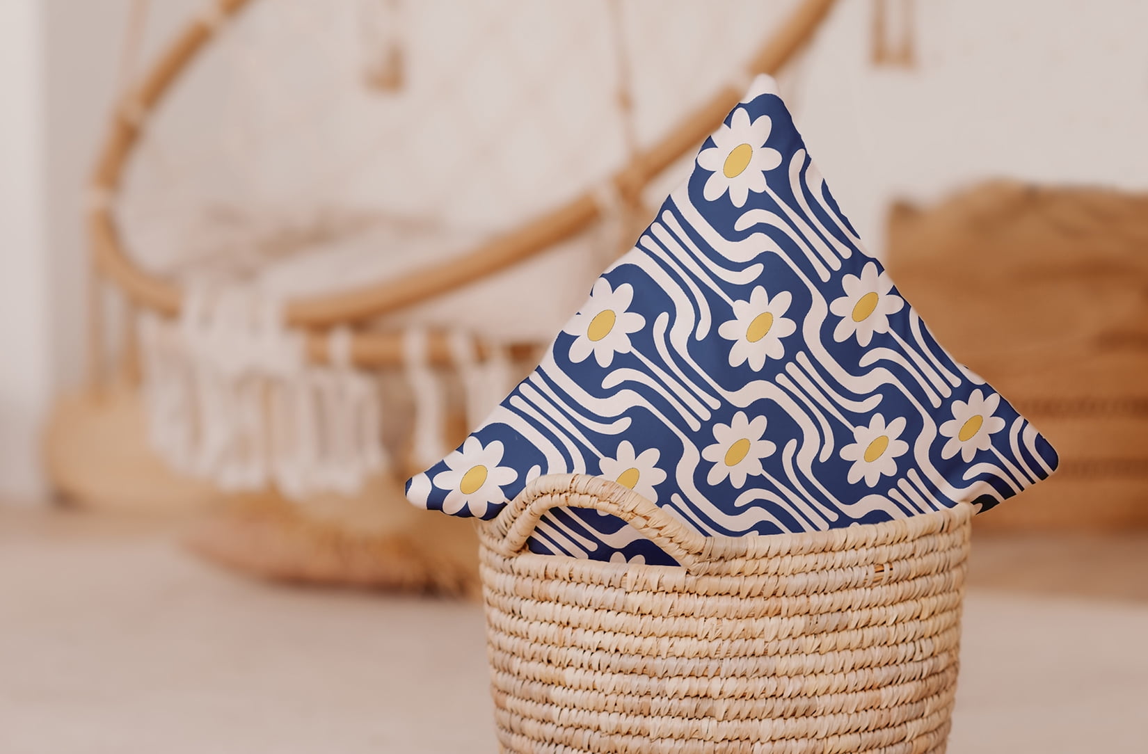 18" x 18" Simply Daisy Daisys and Squiggles Poly Pillow with Zipper, Nautical Navy Qty 1