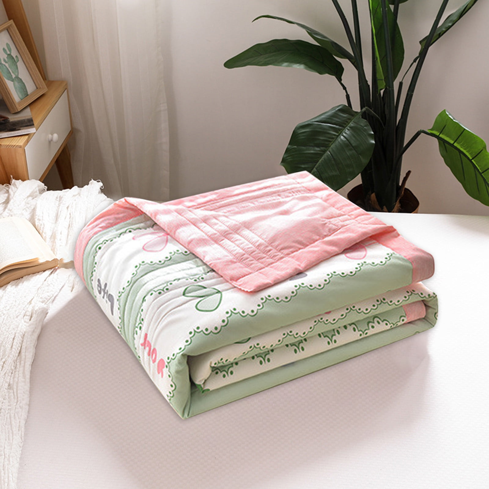 syligr Quilts for Queen Bed Light Bedspreads,Soft Bed Summer Quilt Lightweight Microfiber Bedspread,Modern Style Flowers Pattern Coverlet for All Season 150x200