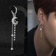thumbnail image 2 of Pendientes de tuerca de acero inoxidable coreano KPOP para mujer, cadena de plumas de luna para hombre, pendientes Punk geométricos cruzados, joyería de Hip Hop Unisex Tan Jianjun unisex, 2 of 2