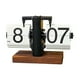 thumbnail image 1 of Reloj de escritorio abatible mecánico con base de madera y decoración automática Blanco, 1 of 9