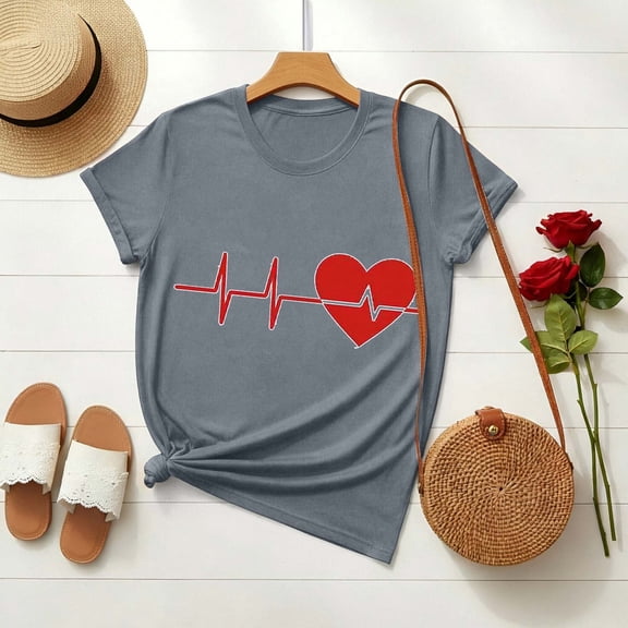Cutuoiiu Women's Cute Love Heart Graphic Crew Neck Casual Short Sleeve Tops Gifts