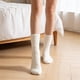 thumbnail image 5 of Calcetines de forro polar para mujer | Pantuflas gruesas y acogedoras | Calcetines de media pantorrilla supersuaves y cálidos | Calcetines de felpa antideslizantes para dormir en climas fríos |, 5 of 6