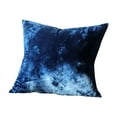 thumbnail image 2 of Funda de Cojín de Terciopelo Azul Oscuro de 45X45 Cm | Funda de Cojín de Terciopelo Suave para Sofá o Cama | Diseño de Inspiración Europea | Cremallera Oculta | Ideal para Regalo | 1 Funda de Cojín, 2 of 6