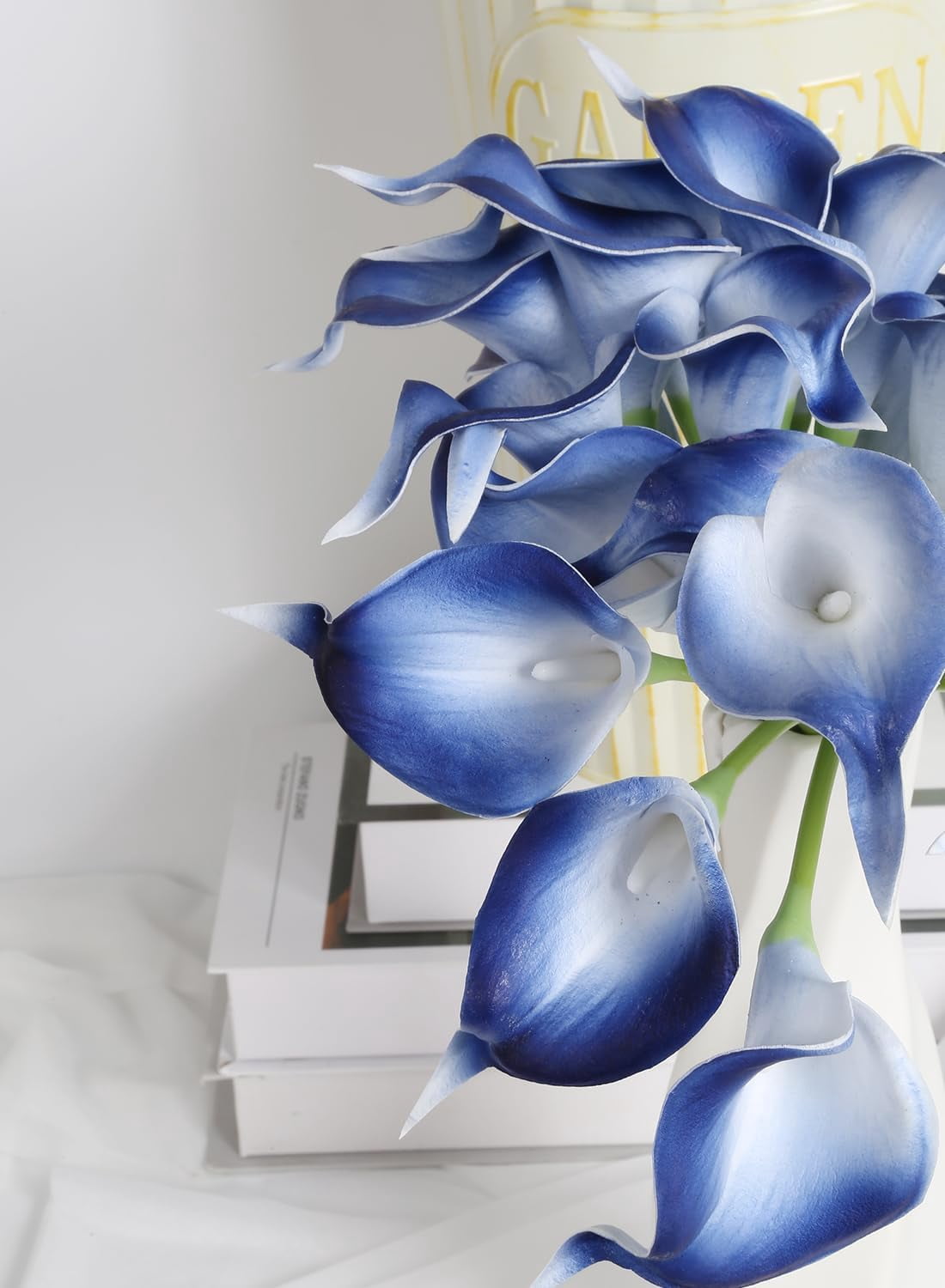 Blue Fake Calla Lily Flowers Real Touch Blue Calla Lily Faux Flowers Arrangement Bouquet for Home Garden Office Party Wedding Bouquet Centerpieces Flower Home Decoration (Blue)