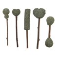 thumbnail image 1 of 5Pcs Catnip Lollipops Edible Cat Snacks Natural Catnip Sticks Cat Treats (Rancom Style), 1 of 3