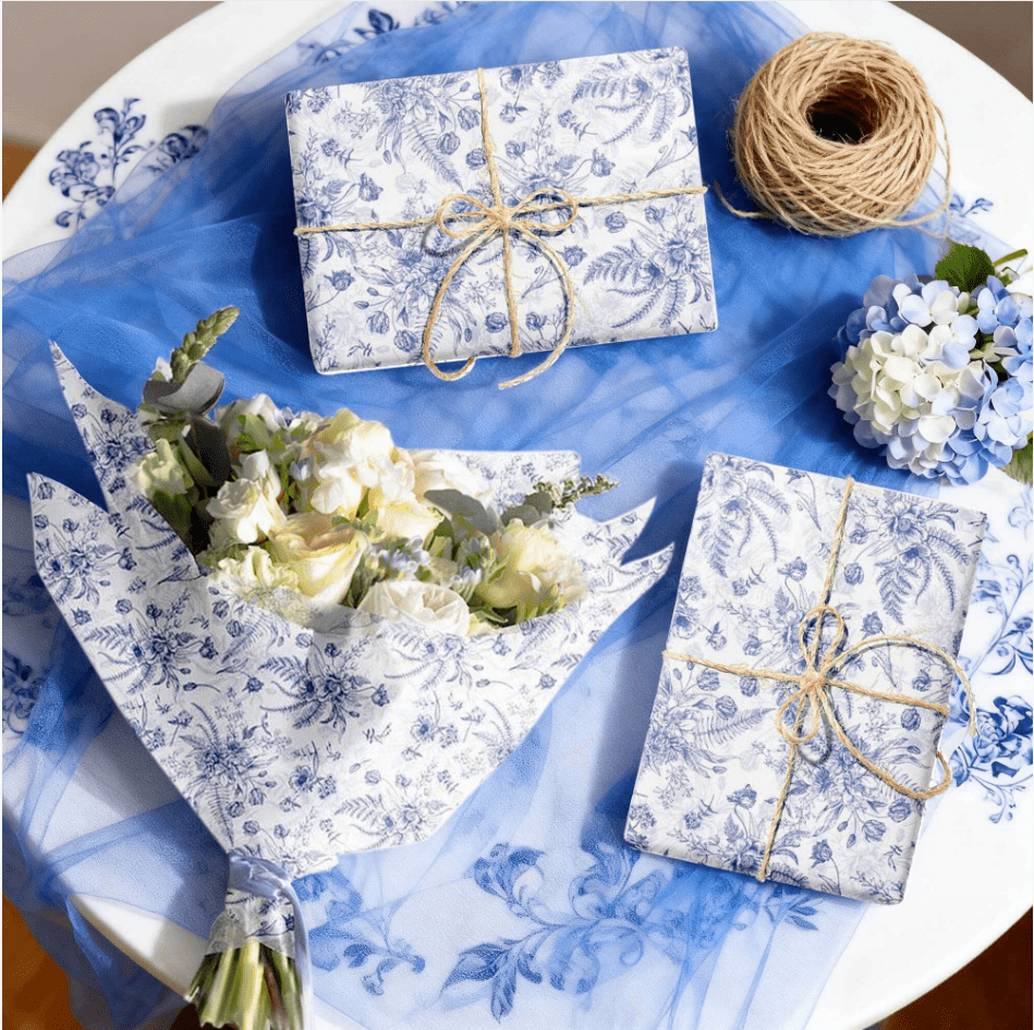 Blue and White Porcelain Patterned Tissue Paper - Chinese Elegance for Party Decor & Gift Wrapping, 50 Sheets