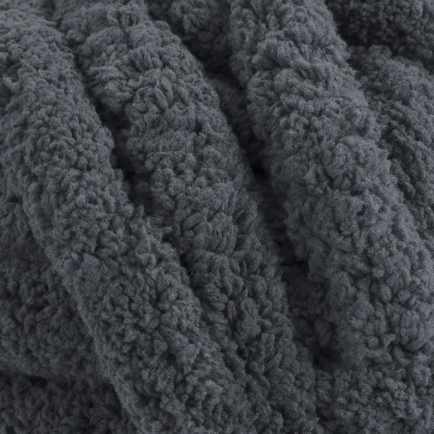 8 Pack Chunky Chenille Yarn - Super Soft Bulky Knitting Yarn for Blankets Scarf DIY, 8oz/27yds per Skein, Fluffy Plush Yarn for Crochet & Hand Knitting