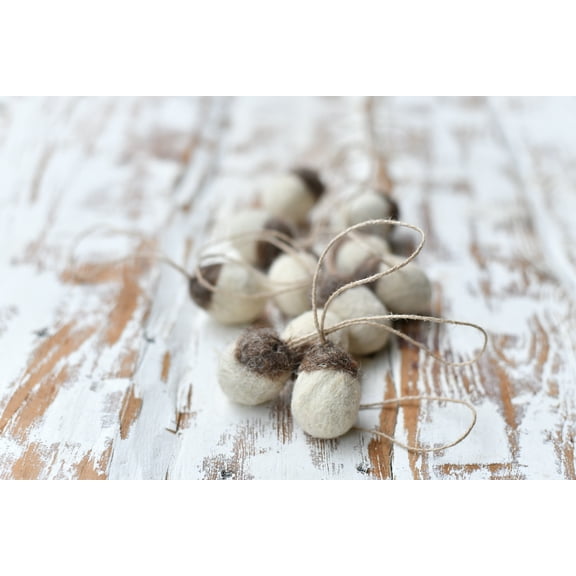 De Kulture Works Hand Made Pure New Zealand Wool Acorn Ornament Set of 12