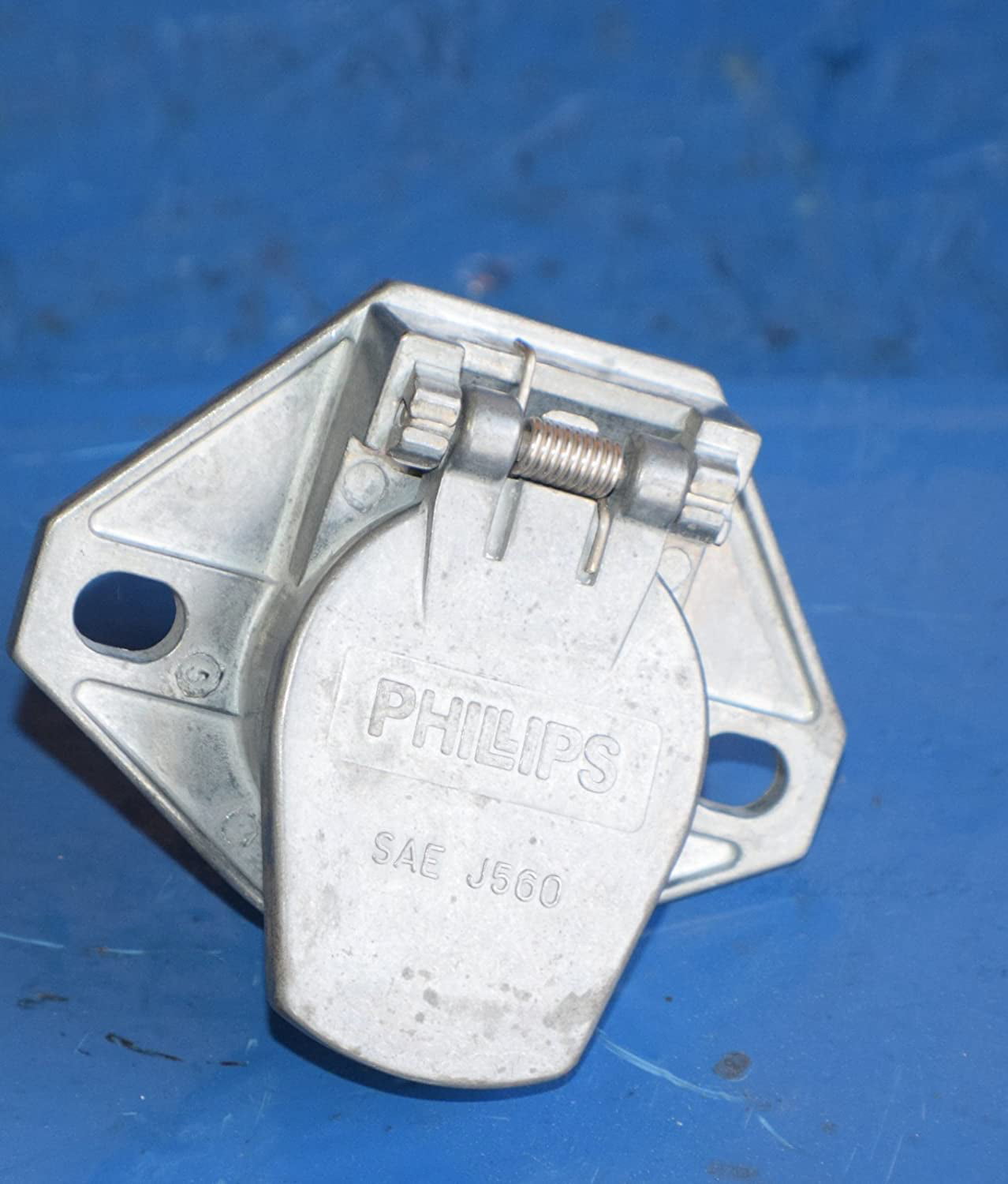 Phillips 7 Way Connector Cast Wire