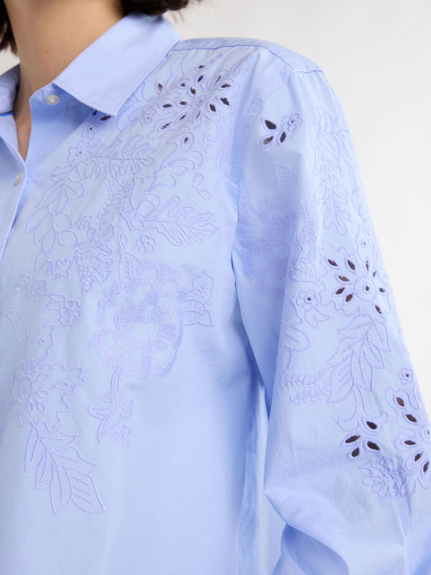 Free Assembly Women's Emb Button Shirt