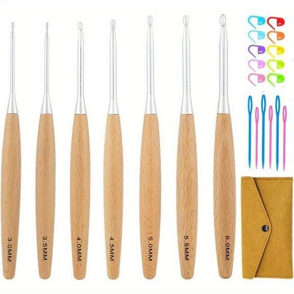 Beech Wood Crochet Hooks Set with Case,Ergonomic Handle Crochet Hooks Set 3.0mm~6.0mm