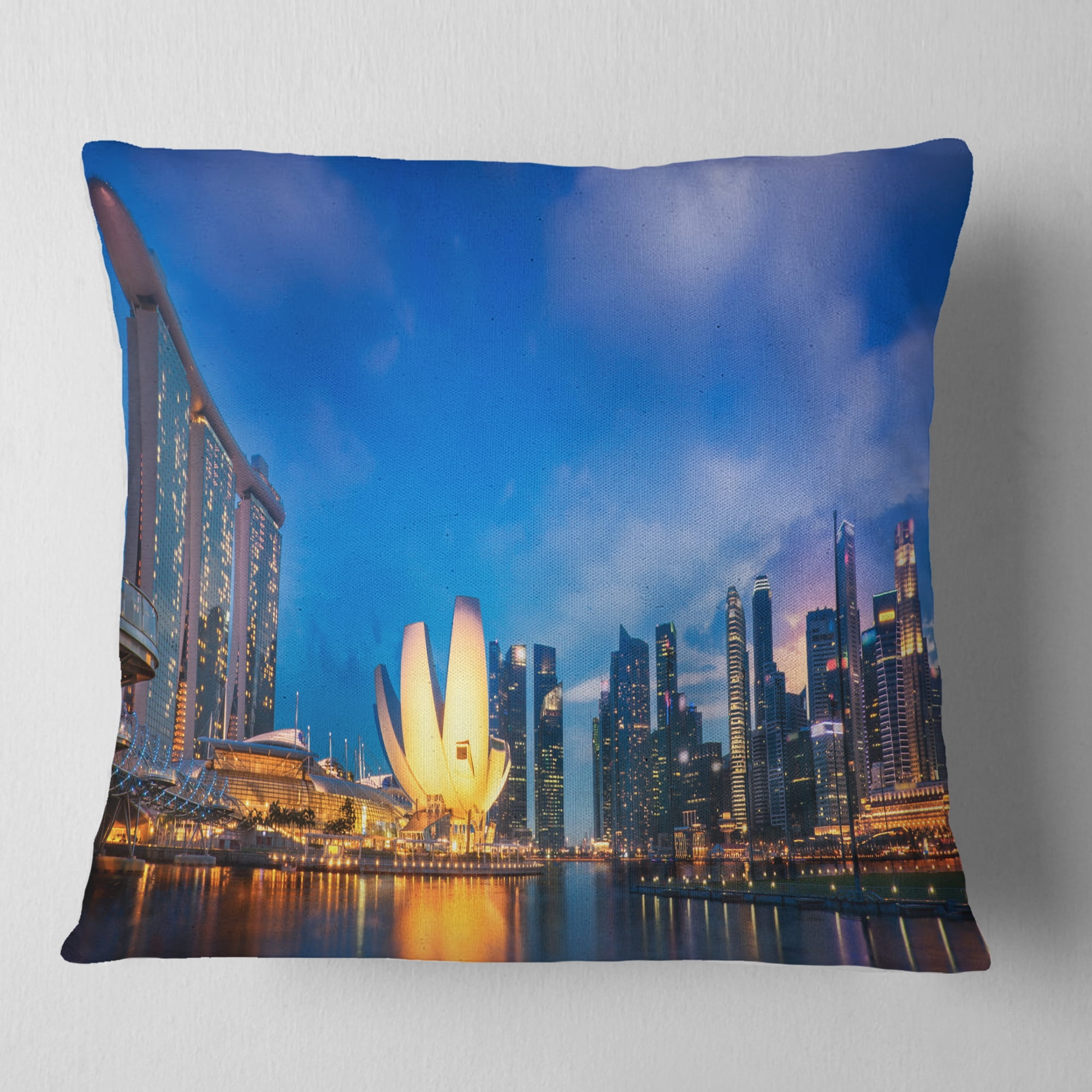 Designart Landscape of Singapore Cityscape - Photography Throw Pillow - 18x18