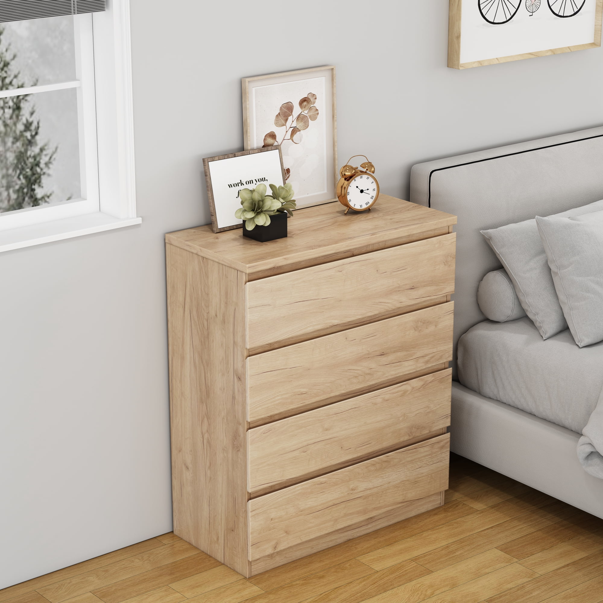 Leumius 4-Drawer Dresser with Handle-Free Design,31.5" W Modern Storage Chest of Drawers for Bedroom/Closet/Living Room,Natural