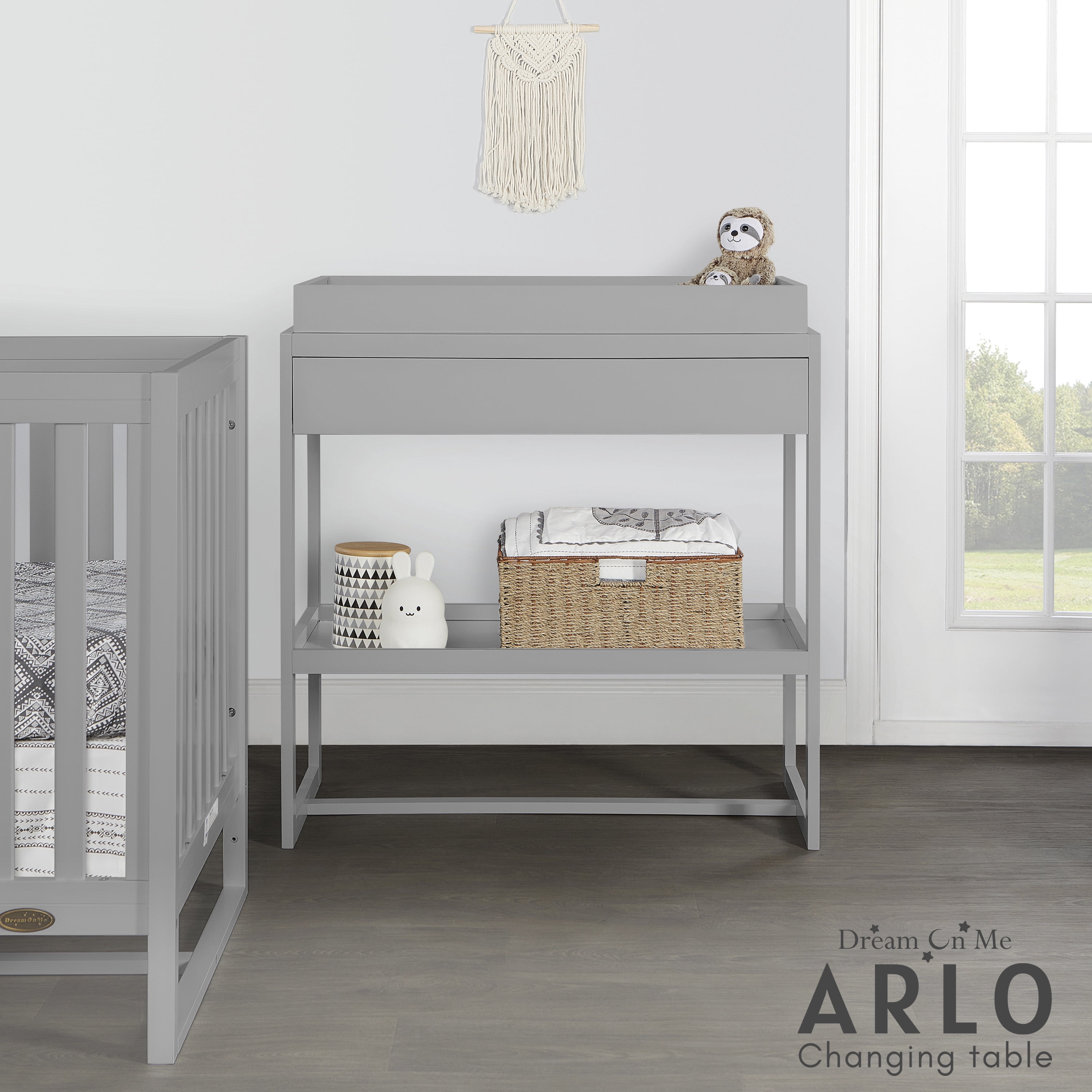 Dream On Me Arlo Changing Table, Made of Solid New Zealand Pinewood, Pebble Grey