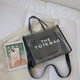 thumbnail image 3 of Bolso Transparentes PVC Jelly Mujer Verano Hombro Monederos, 3 of 9